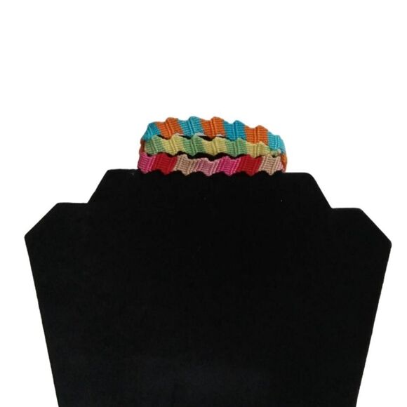 Set of 3 Colorful Handmade Zigzag Design Adjustable Friendship Bracelets Bundle - Picture 1 of 12